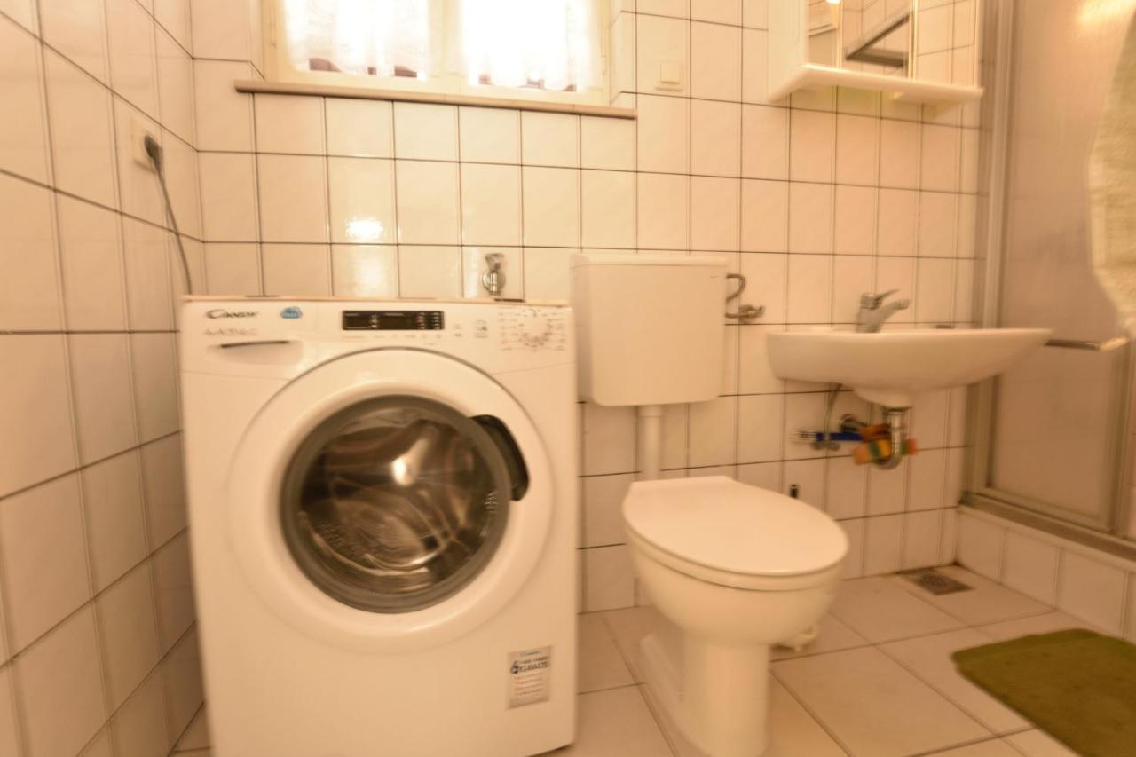 Apartment Hans Примоштен Экстерьер фото